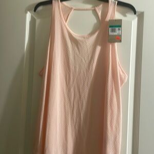 Pink Nike women’s training shirt XL